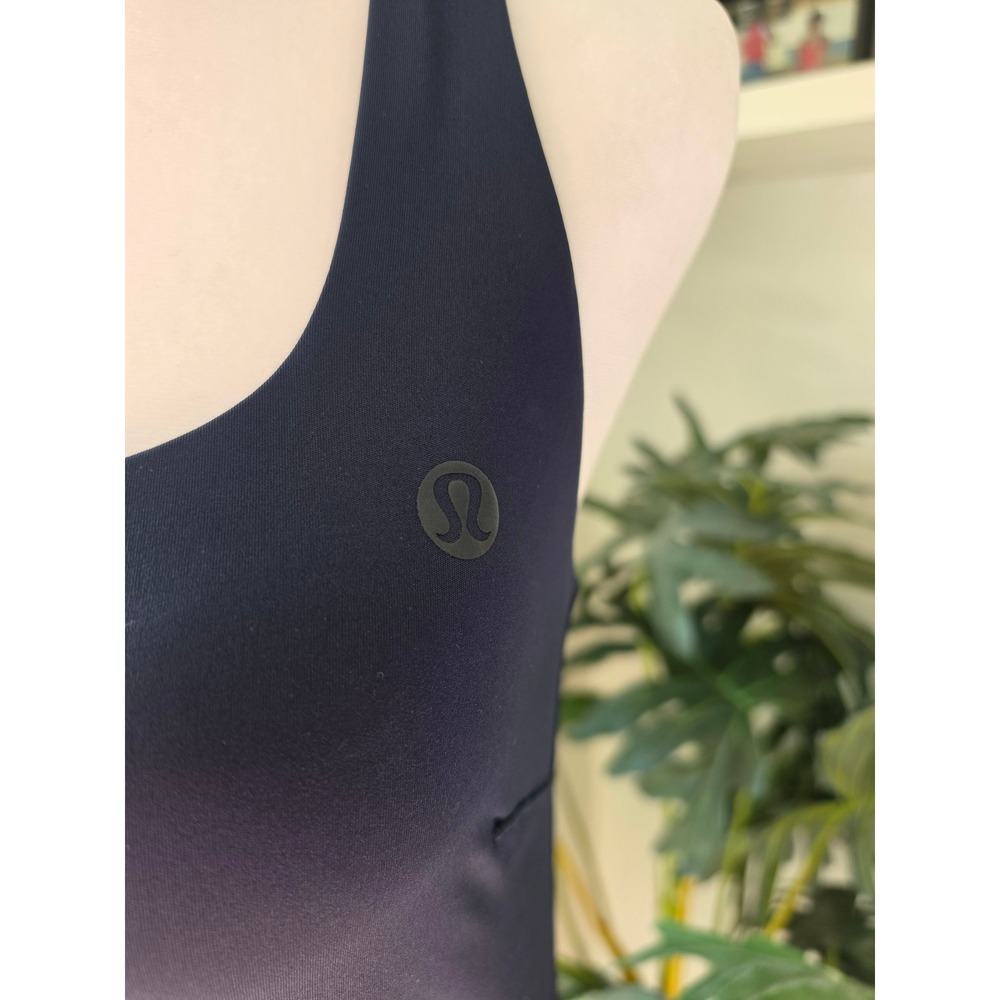 Lululemon Power Y Tank Top Navy Blue Built-in Shelf Bra Size 6 - Picture 2 of 6